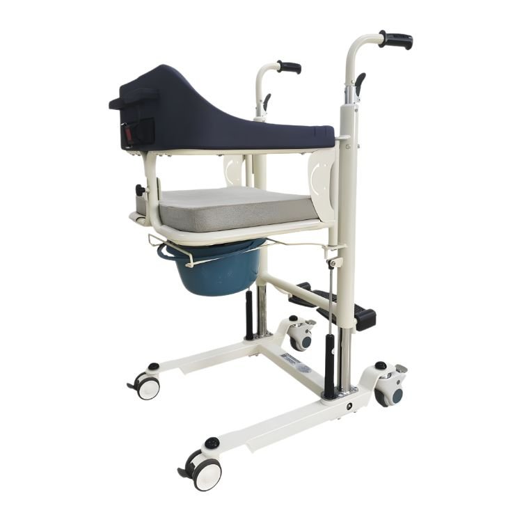 Silla de ducha y WC con cubeta sanitaria y ruedas, ayuda técnica disponible en ortopedia especializada en Barcelona